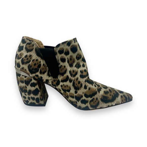 Antonio Melani Maxinee Animal Print Block 3" Heel Ankle Boots Size 8.5M - Picture 11 of 14